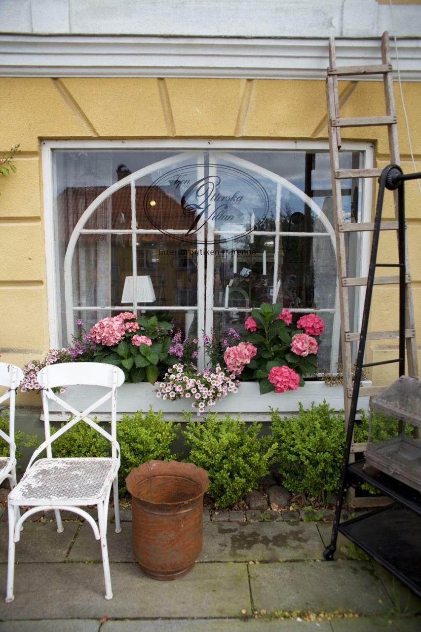 The Piano Shop Apartment Granna Exterior photo